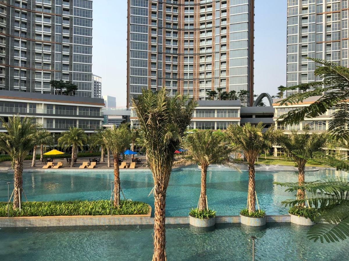 Gold Coast Pik Sea View Apartments By Longesuites Jakarta Extérieur photo