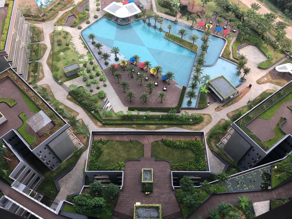 Gold Coast Pik Sea View Apartments By Longesuites Jakarta Extérieur photo