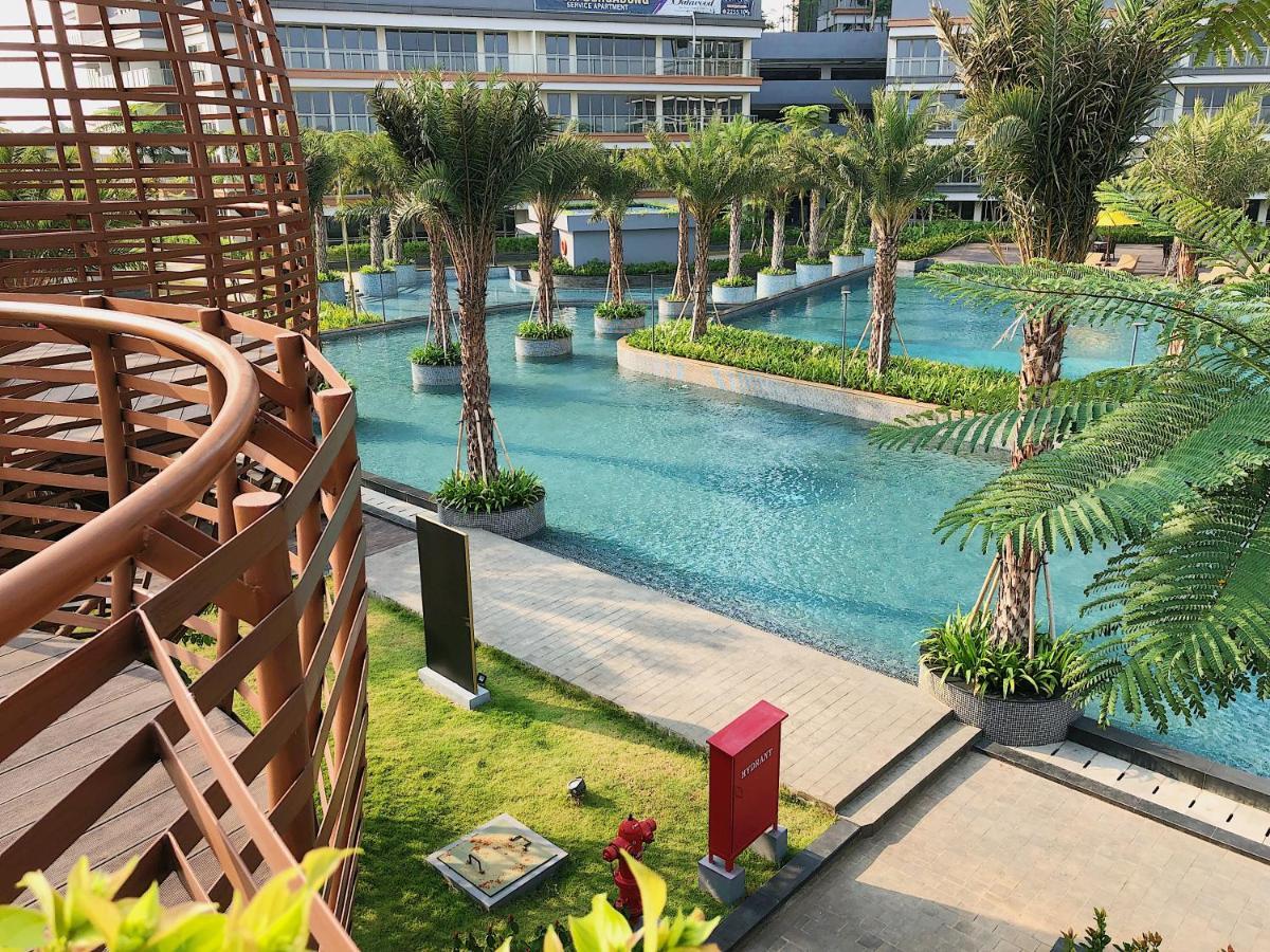 Gold Coast Pik Sea View Apartments By Longesuites Jakarta Extérieur photo